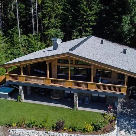 Chalet Salvenblick - Luxurioese Gemuetlichkeit Soll